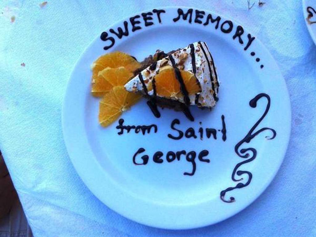Saint George Hotel Rodhákinon Ngoại thất bức ảnh